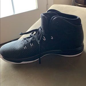NIKE AIR JORDAN XXXI